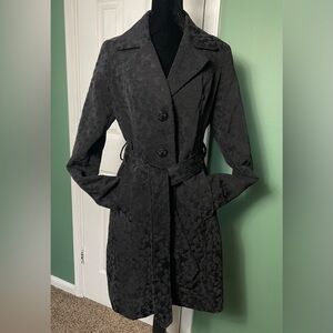 Merona Black Jacquard Trench Coat with Statement Buttons – Women’s Medium